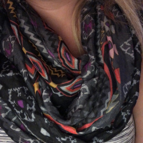 Infinity Scarf - Picture 3 of 3